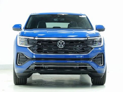 New 2025 Volkswagen Atlas Cross Sport SEL Premium R-Line image 2