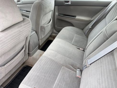Used 2005 Toyota Camry LE image 15