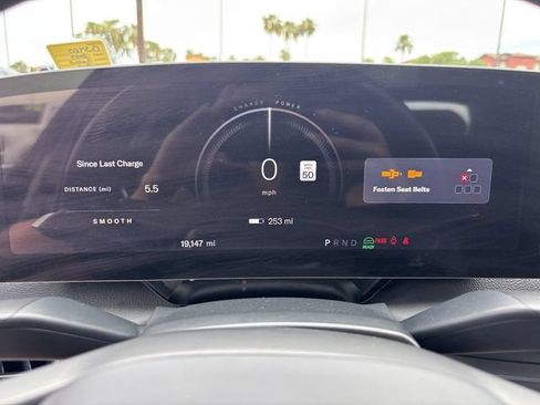 Used 2023 Lucid Air Touring AWD/4WD image 32