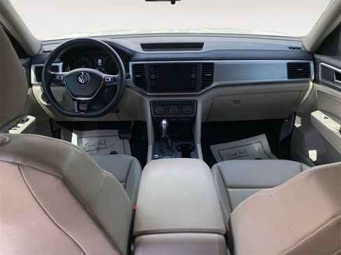 Used 2019 Volkswagen Atlas SE image 13