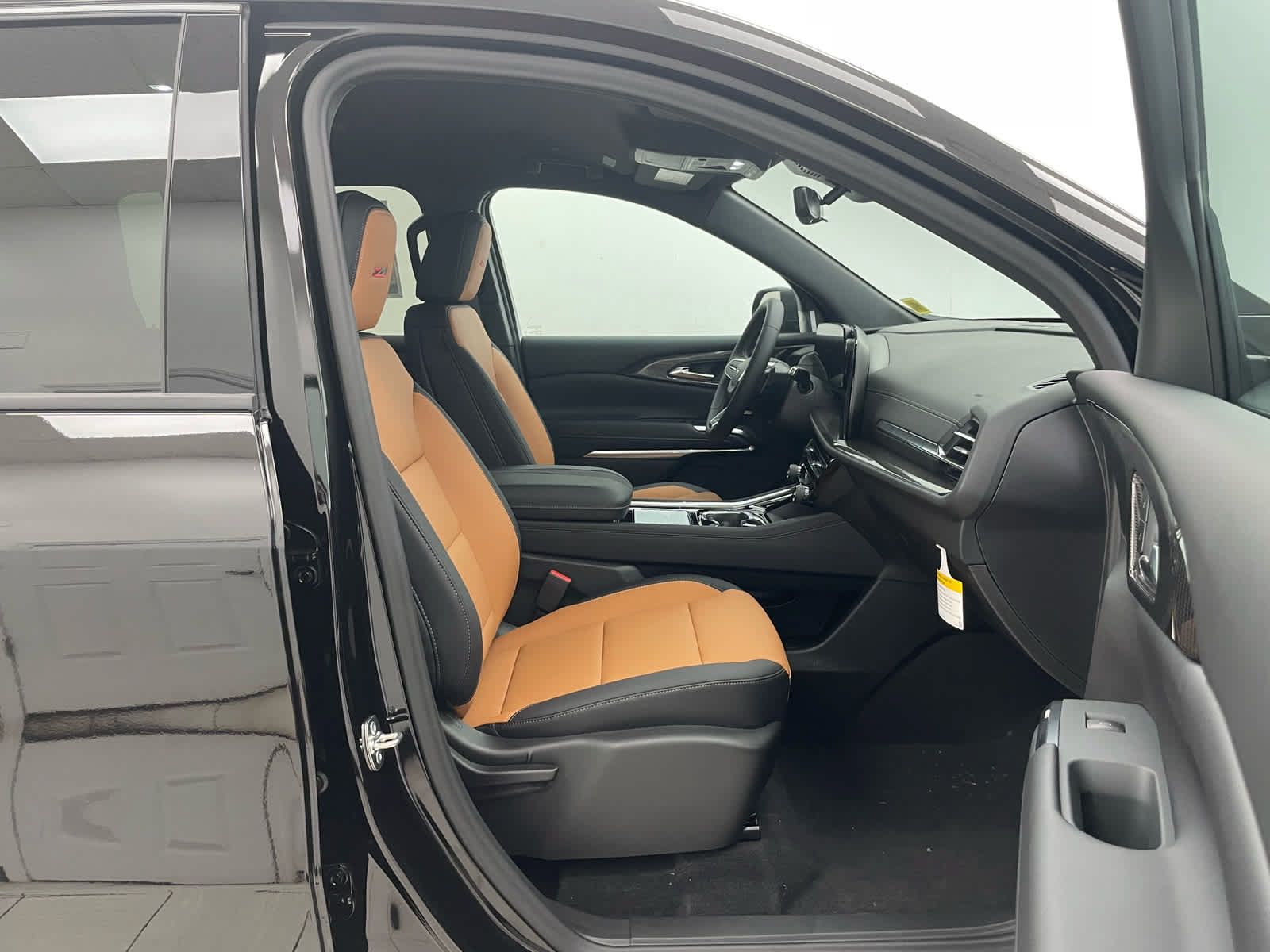 New 2027 Chevrolet Traverse Z71 w/ Driver Confidence Package AWD/4WD image 16