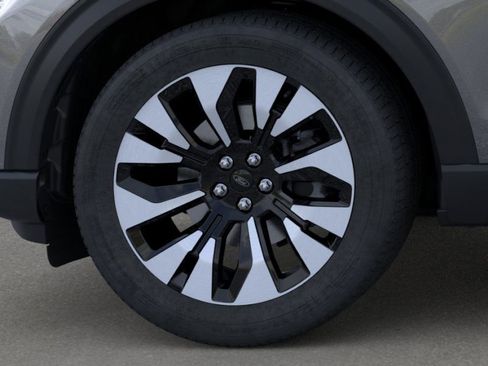 New 2026 Ford Explorer Platinum image 20