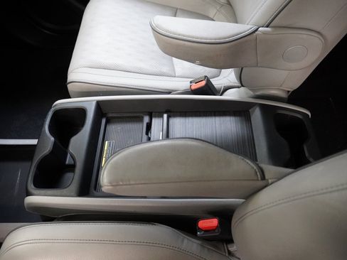 Used 2022 Honda Odyssey Elite image 22