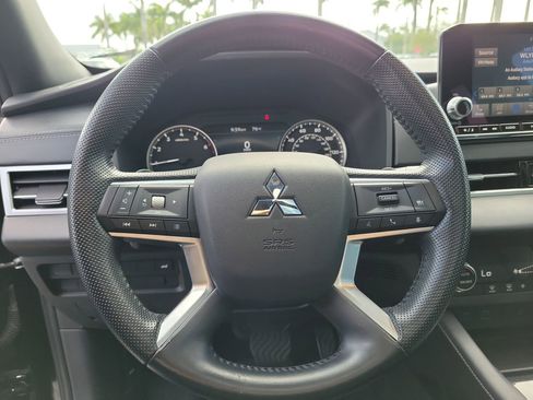 Used 2022 Mitsubishi Outlander SEL Black Edition FWD image 28