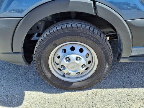 New 2025 Ford Transit 150 Base image 21