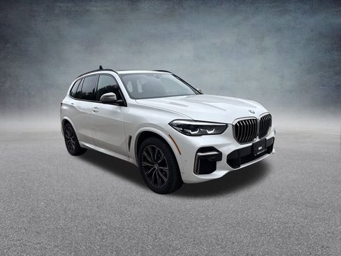 Used 2023 BMW X5 M50i w/ Climate Comfort Package image 9