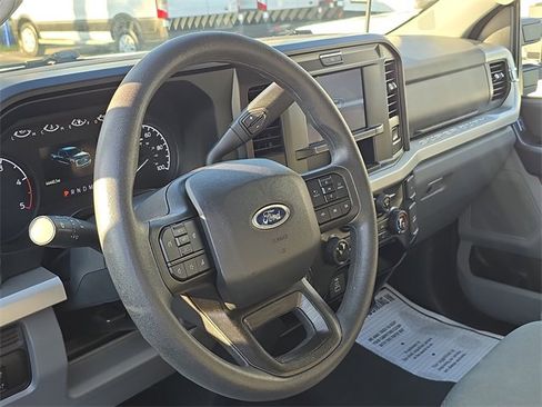Used 2025 Ford F250 XLT image 16