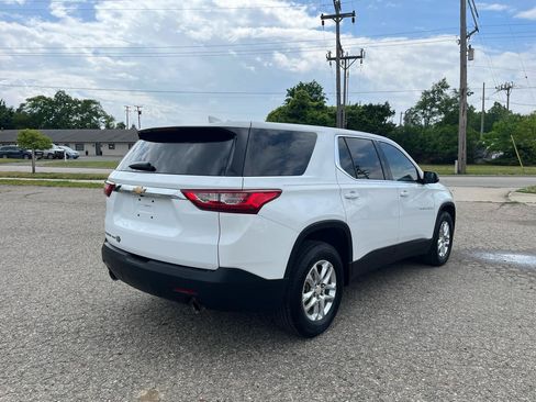 Used 2019 Chevrolet Traverse LS AWD/4WD image 5