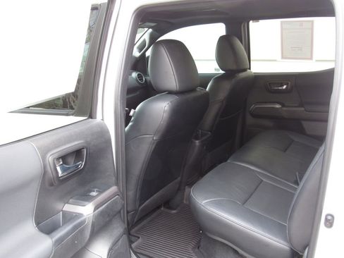 Certified 2023 Toyota Tacoma TRD Sport w/ TRD Premium Sport Package image 15