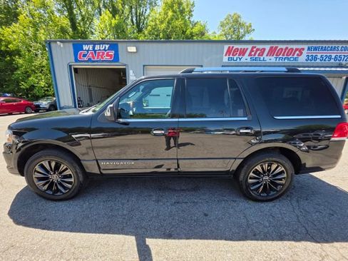 Used 2015 Lincoln Navigator 4WD image 8