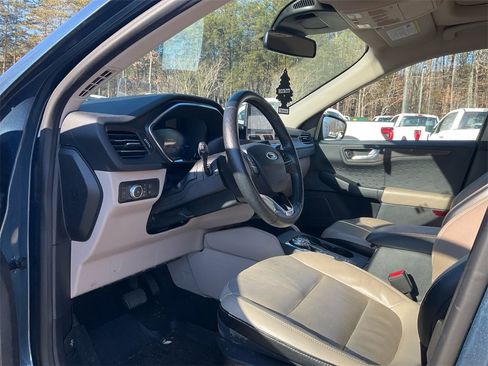 Used 2020 Ford Escape Titanium w/ Titanium Premium Package 2.0 image 13