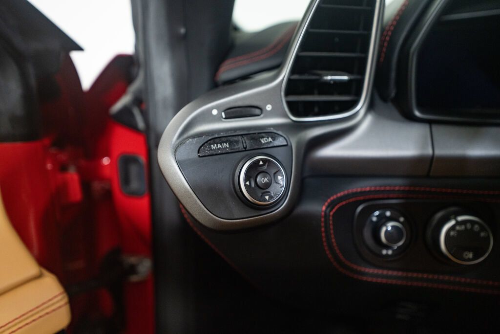Used 2014 Ferrari 458 Spider RWD image 15