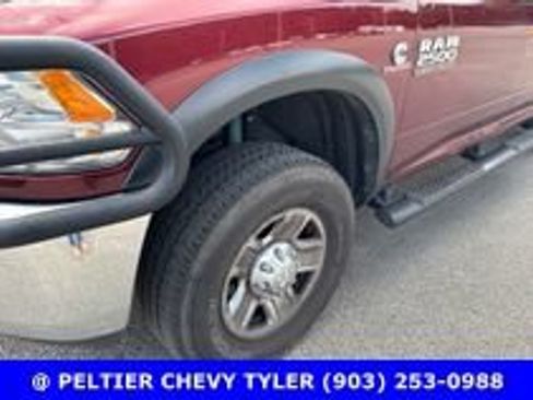 Used 2018 RAM 2500 Tradesman w/ Chrome Appearance Group AWD/4WD image 4