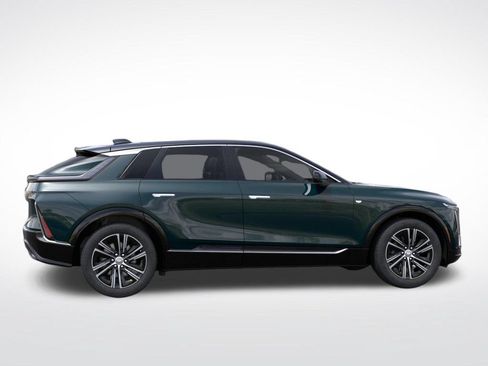 New 2027 Cadillac Lyriq Luxury RWD image 5