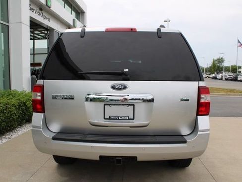 Used 2011 Ford Expedition XLT AWD/4WD image 7