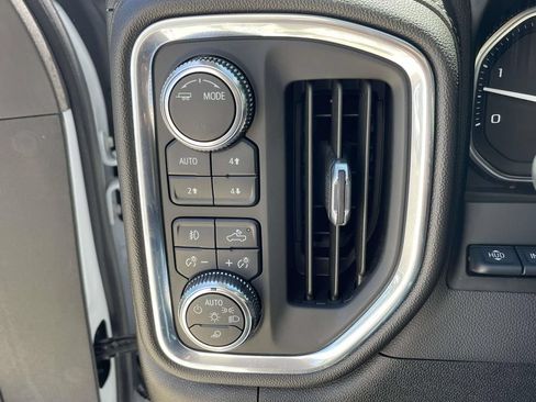 Used 2022 GMC Sierra 2500 Denali w/ Denali Ultimate Package AWD/4WD image 19