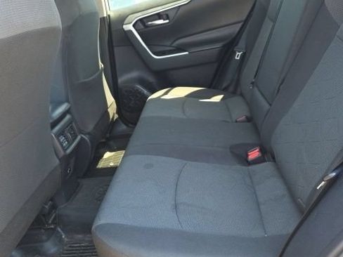 Used 2019 Toyota RAV4 XLE w/ Convenience Package AWD/4WD image 20