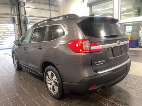Used 2022 Subaru Ascent Premium w/ Convenience Package image 16