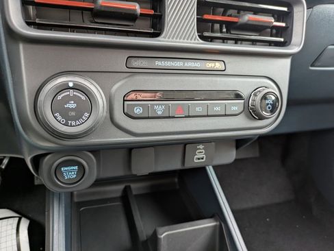 New 2026 Ford Maverick Lariat image 16