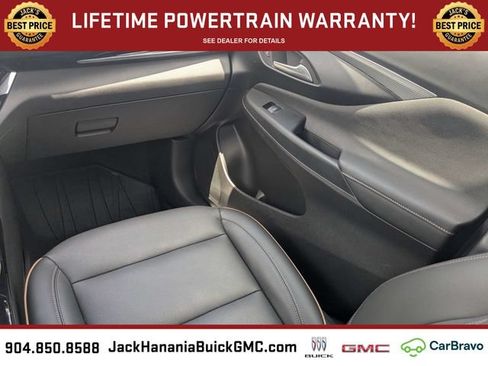 Used 2025 Buick Envista Avenir FWD image 18