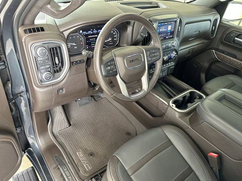 Used 2021 GMC Sierra 1500 Denali w/ Denali Ultimate Package AWD/4WD image 13