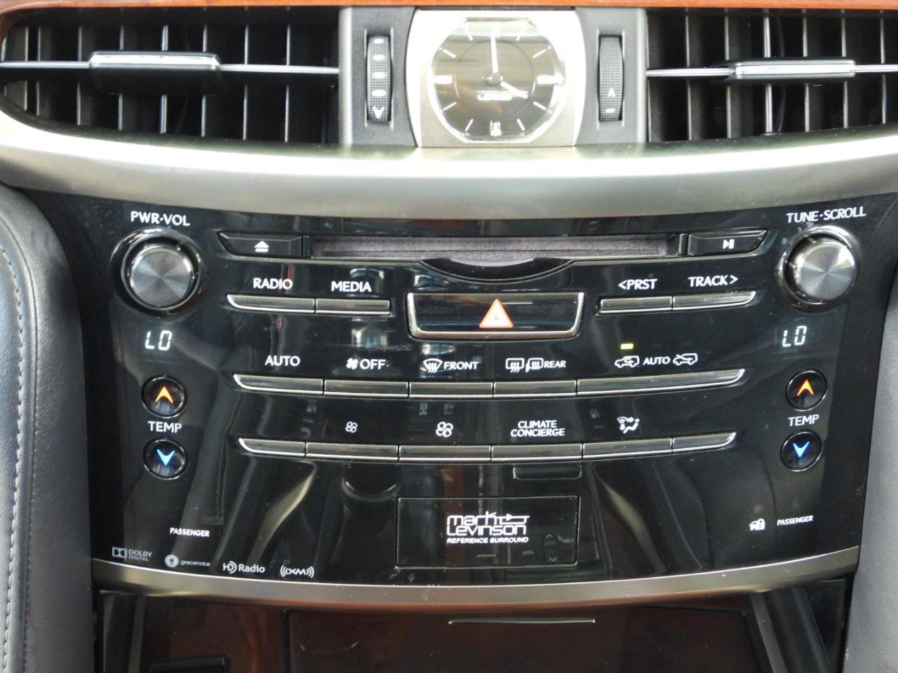 Used 2016 Lexus LX 570 4WD image 75