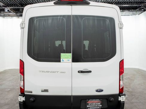 Used 2018 Ford Transit 350 XL image 12