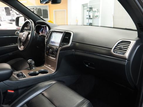 Used 2015 Jeep Grand Cherokee Limited AWD/4WD image 37