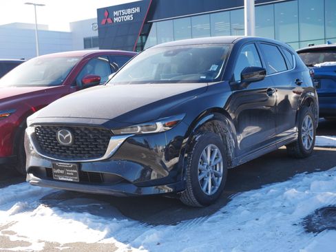 Certified 2025 MAZDA CX-5 AWD 2.5 S w/ Select Package image 3