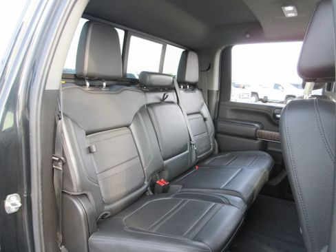 Used 2022 GMC Sierra 2500 Denali w/ Denali Ultimate Package AWD/4WD image 26