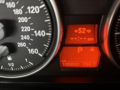 Used 2011 BMW 328i Coupe image 14