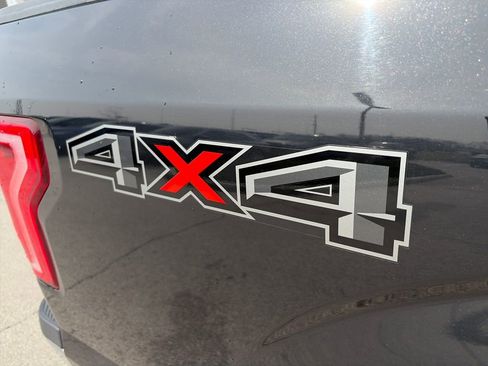 Used 2015 Ford F150 XLT w/ Equipment Group 301A Mid image 9