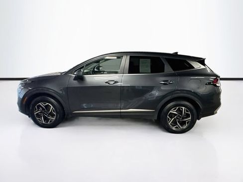 Used 2024 Kia Sportage LX AWD/4WD image 4