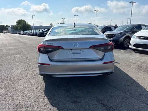Used 2023 Honda Civic Sport image 8