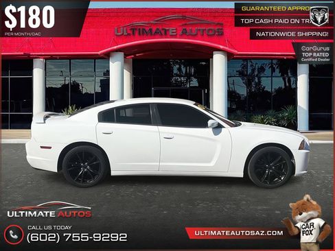 Used 2014 Dodge Charger SE RWD image 32