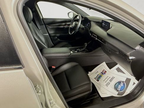 Used 2023 MAZDA MAZDA3 s image 23