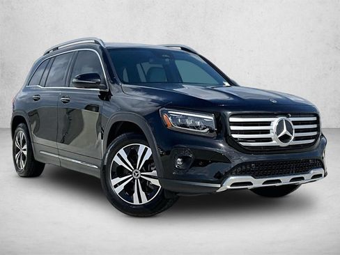 Used 2026 Mercedes-Benz GLB 250 image 12