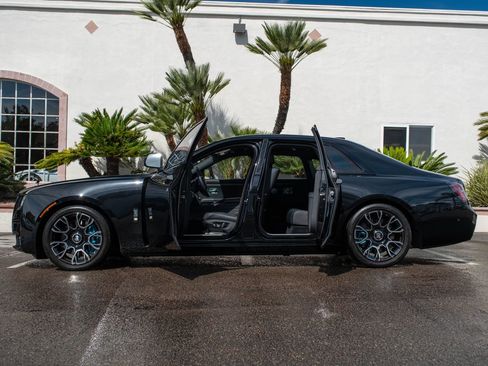Used 2022 Rolls-Royce Ghost Black Badge image 42