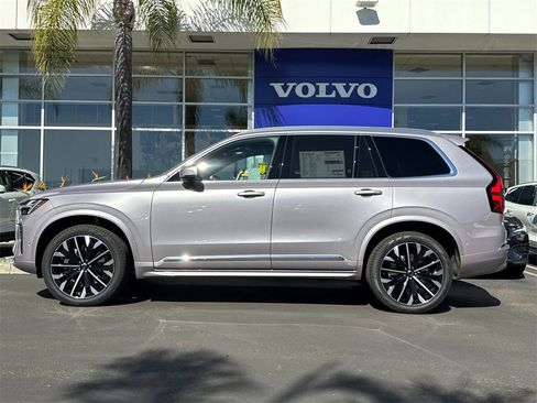 New 2026 Volvo XC90 B6 Plus w/ Protection Package Premier image 2