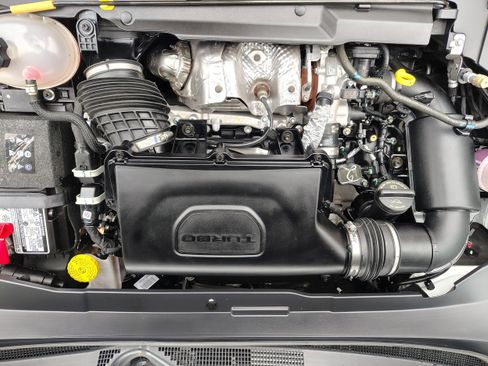 Certified 2024 Jeep Compass Limited image 14