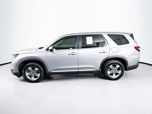 Used 2023 Honda Pilot EX-L image 4