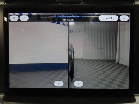 Used 2025 Ford F150 Raptor AWD/4WD image 25