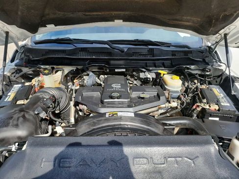 Used 2016 RAM 3500 Tradesman w/ Chrome Appearance Group RWD image 41