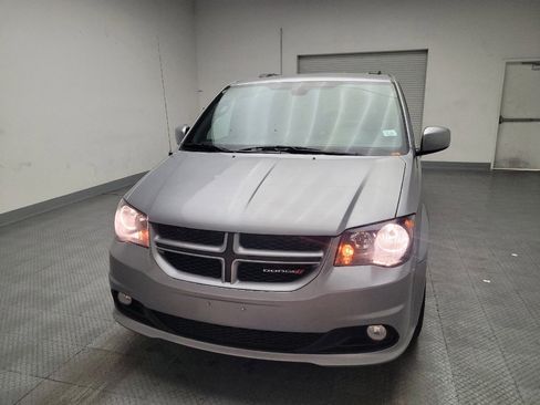 Used 2019 Dodge Grand Caravan GT image 15