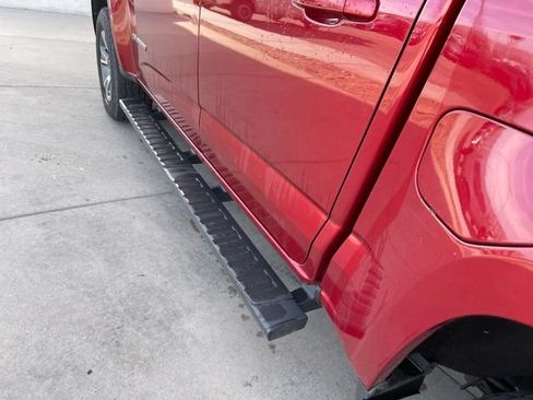 Used 2018 Chevrolet Colorado Z71 AWD/4WD image 14