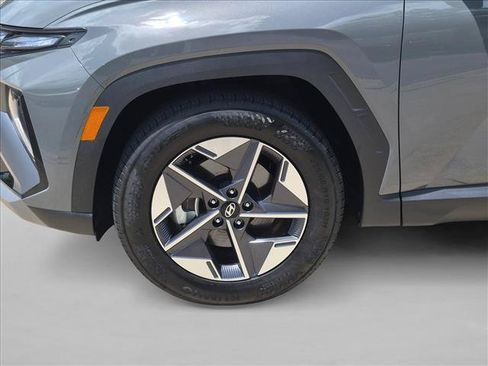Used 2026 Hyundai Tucson SEL FWD image 10