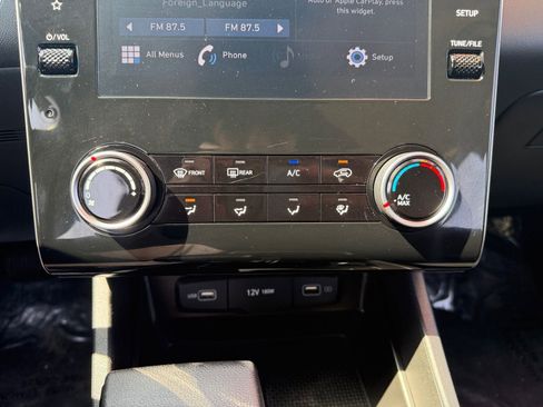 Used 2022 Hyundai Tucson SEL FWD image 17