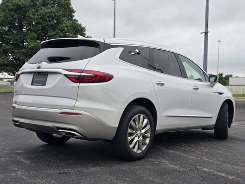 Used 2021 Buick Enclave Premium w/ Sun and Sites Package AWD/4WD image 18