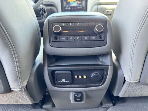 Used 2014 Chevrolet Traverse LT FWD image 34