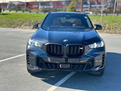 Certified 2025 BMW X5 M60i w/ Climate Comfort Package AWD/4WD image 7
